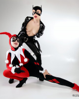 Isabella and Tanya - Gotham Sirens - 08-0008