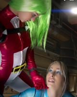 Sandy Bell and Ginger - Airlock - 17-17