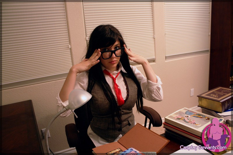 Ivy - Bookworm shows free gallery picture 11-bookworm-010