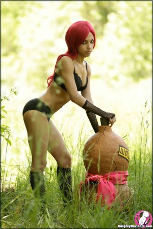 26-tumblr_nkhrngADE51toi9hoo1_640 from Cosplay Deviants