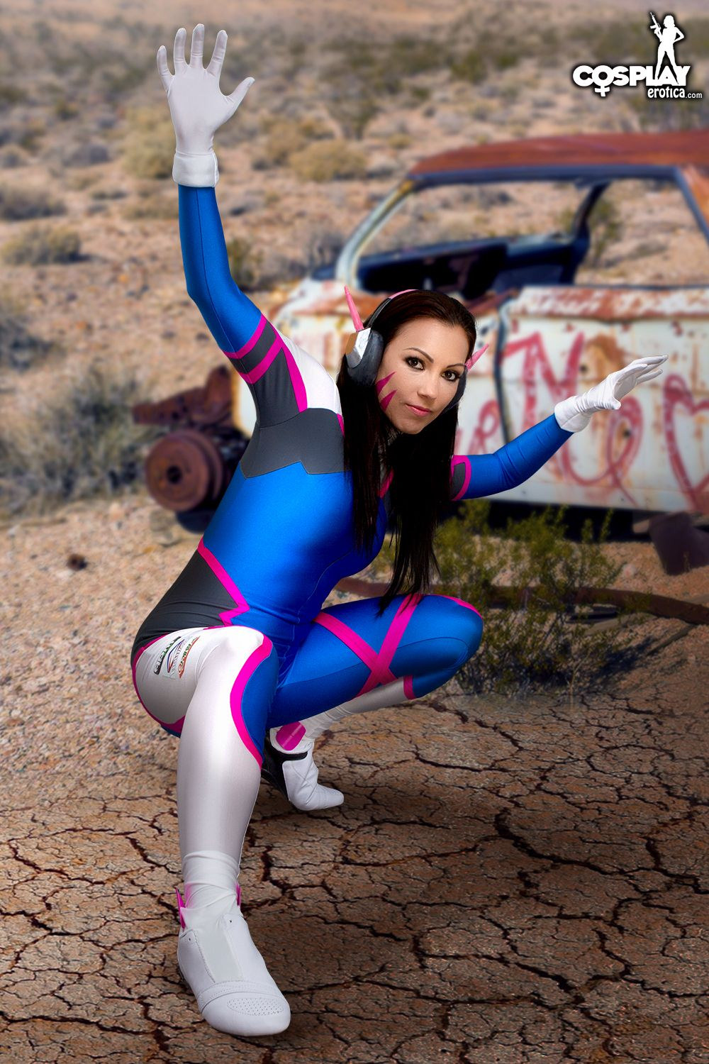 Devorah - Play to Win shows free gallery picture 19-19