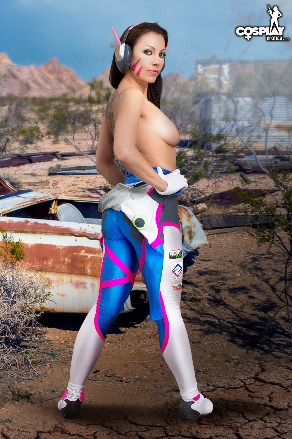 Devorah - Play to Win shows free gallery picture 51-51